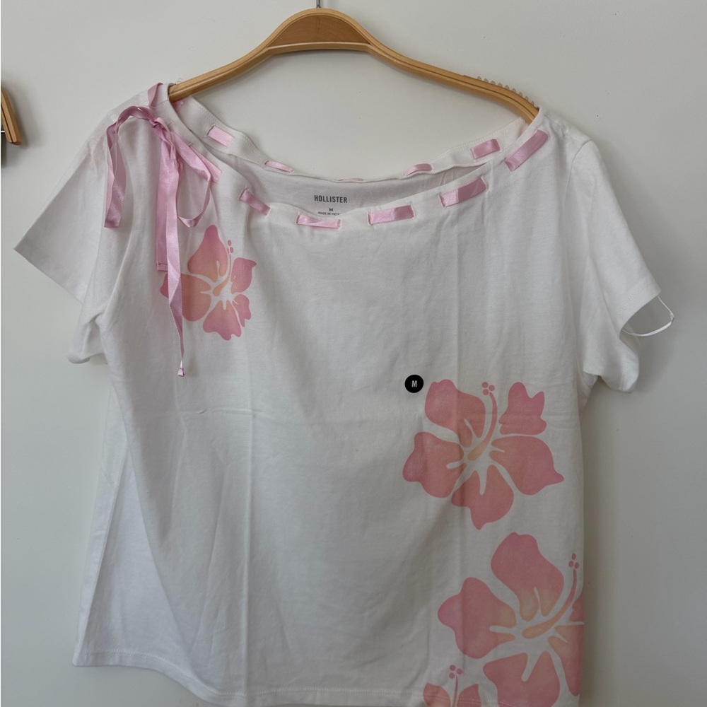 Hollister off the shoulder ribbon top with Pink Hibiscus Ribbon Accent